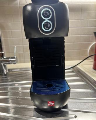 Macchina da caffé Illy Easy per Capsule