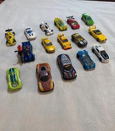 Lotto 15 macchinine Hot Wheels e modellini