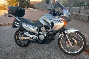 Honda Transalp 650