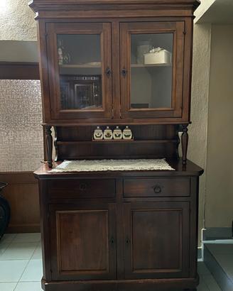 Credenza in legno 