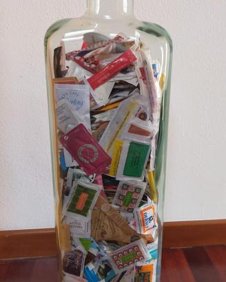 Collezione bustine di zucchero con vaso di vetro 