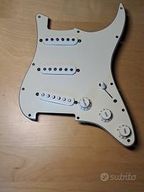 Battipenna precablato Fender Stratocaster pickup