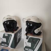 coppia caschi jet moto HJC con interfono.