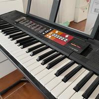 Tastiera YAMAHA psr F51