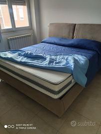 letto matrimoniale in similpelle con contenitore