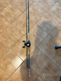 Canna da pesca e mulinello casting luccio