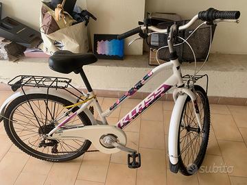 bicicletta  bambina/ adolescente