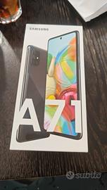 Cellulare Samsung a71 128Gb+Accessori 