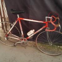 Bicicletta da corsa marca Razzo