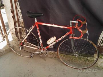 Bicicletta da corsa marca Razzo