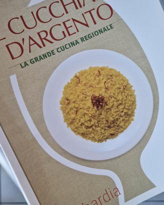CUCCHIAIO D'ARGENTO 