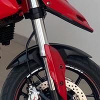 Parafango hyperstrada adattato hypermotard 796/110