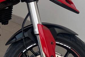 Parafango hyperstrada adattato hypermotard 796/110