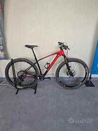 Orbea Alma M25 carbon