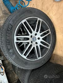 Cerchi R18 audi Q5