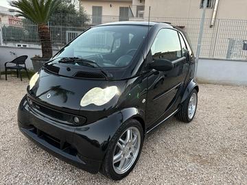 Smart ForTwo 700 coupé Brabus (55 kW)