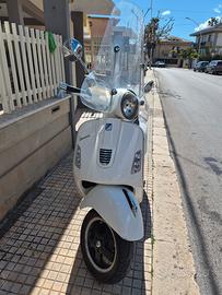  Piaggio Vespa Gts 300 ie