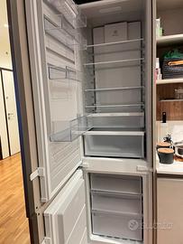 Frigorifero Electrolux KNT6ME19S