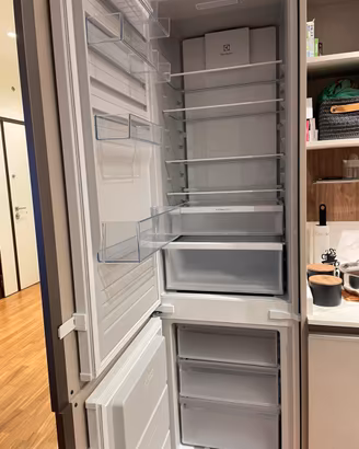 Frigorifero Electrolux KNT6ME19S