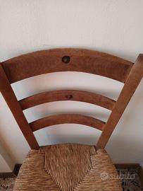 sedia vintage con marchio