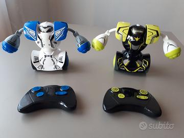 Robot kombat telecomandati