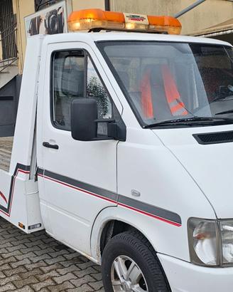 Volkswagen LT35 2.5 SDI Carroattrezzi patente B