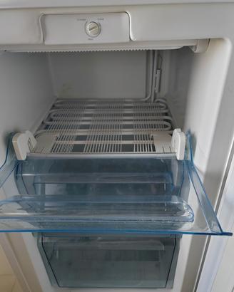 congelatore Hisense nuovo