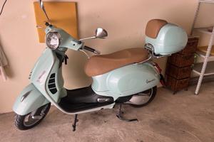 Vespa 300 GTS hpe