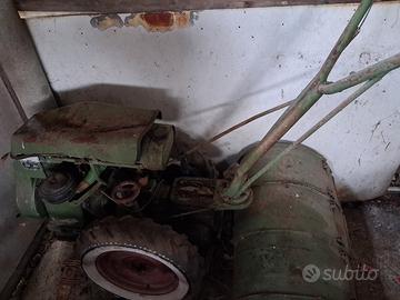 motozappa con motore a petrolio