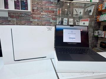 MACBOOK AIR 13.6" 2024 M3 8GB/512GB CON GARANZIA