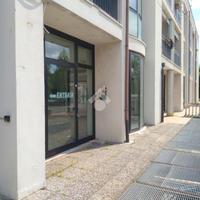 NEGOZIO A RONCADELLE