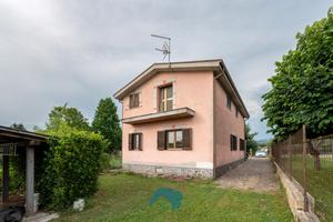Villa unifamiliare ampia metratura