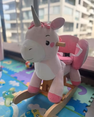 Cavallo a dondolo Labebe peluche e legno