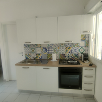 Bilocale con ampio terrazzo e doppi servizi