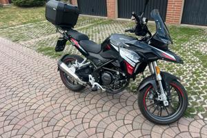 Benelli TRK 251 – Fine maggio 2021 – Solo 2.500 km