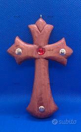 Croce in legno di Noce Bahia