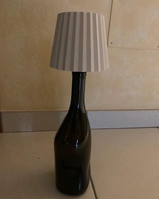 Lampada da tavolo decanter con paralume estraibile