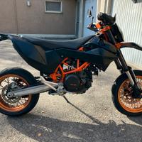 KtM smc r 690 motard