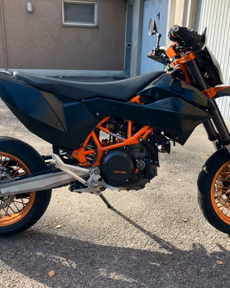 KtM smc r 690 motard