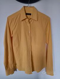 Camice Brian & Barry, Motivi