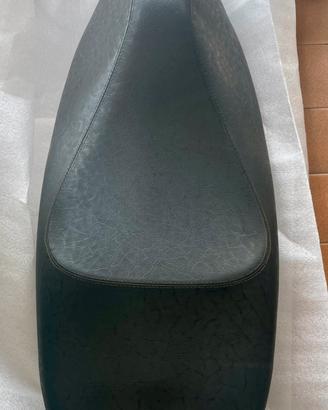 Sella Piaggio Vespa GTS