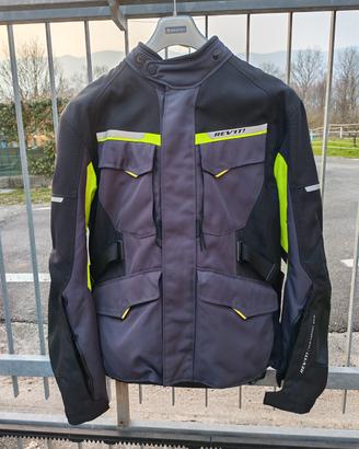 giacca e pantalone Revit 