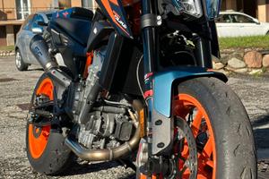 Ktm duke 890 R