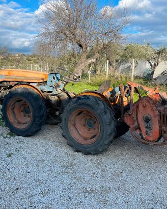 Trattore snodato CARRARO 740 cv