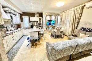 PORZIONE DI BIFAMILIARE A SPOLETO