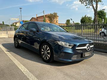 Mercedes-benz A 180 d Business - OK NEOPATENTATI