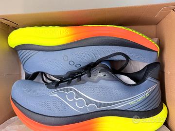Scarpe Saucony Triumph 23