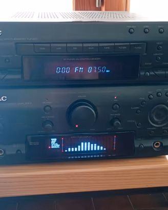 Amplificatore con sintonizzatore Teac 1800