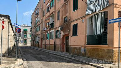 2 LOCALI A BRINDISI