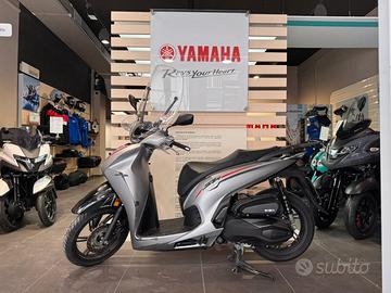Honda SH 350 SPORT